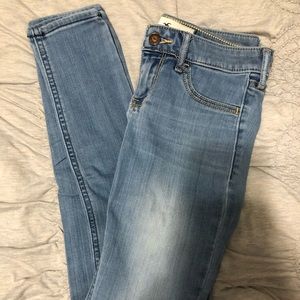 Regular Wash, Skinny Jeans